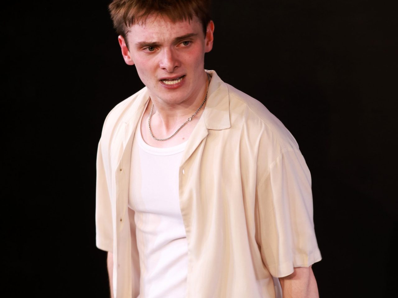(c) Simon Annand